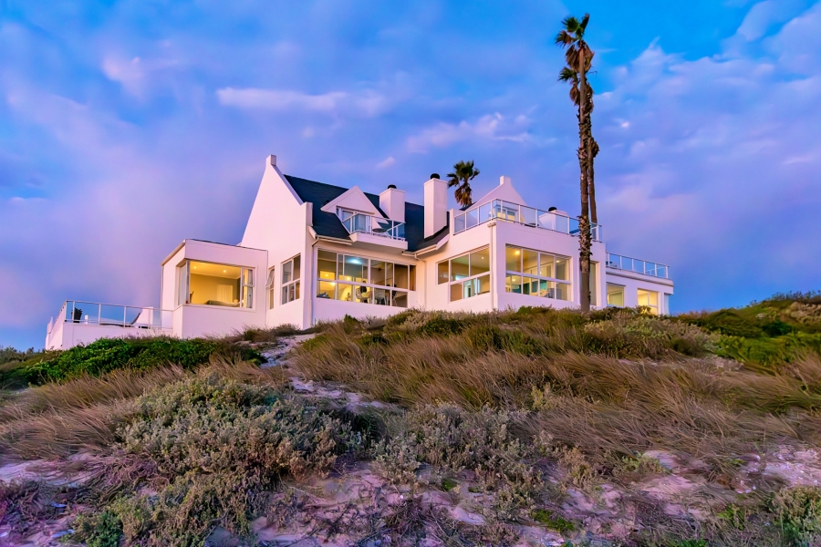 9 Bedroom Property for Sale in Shelley Point Western Cape